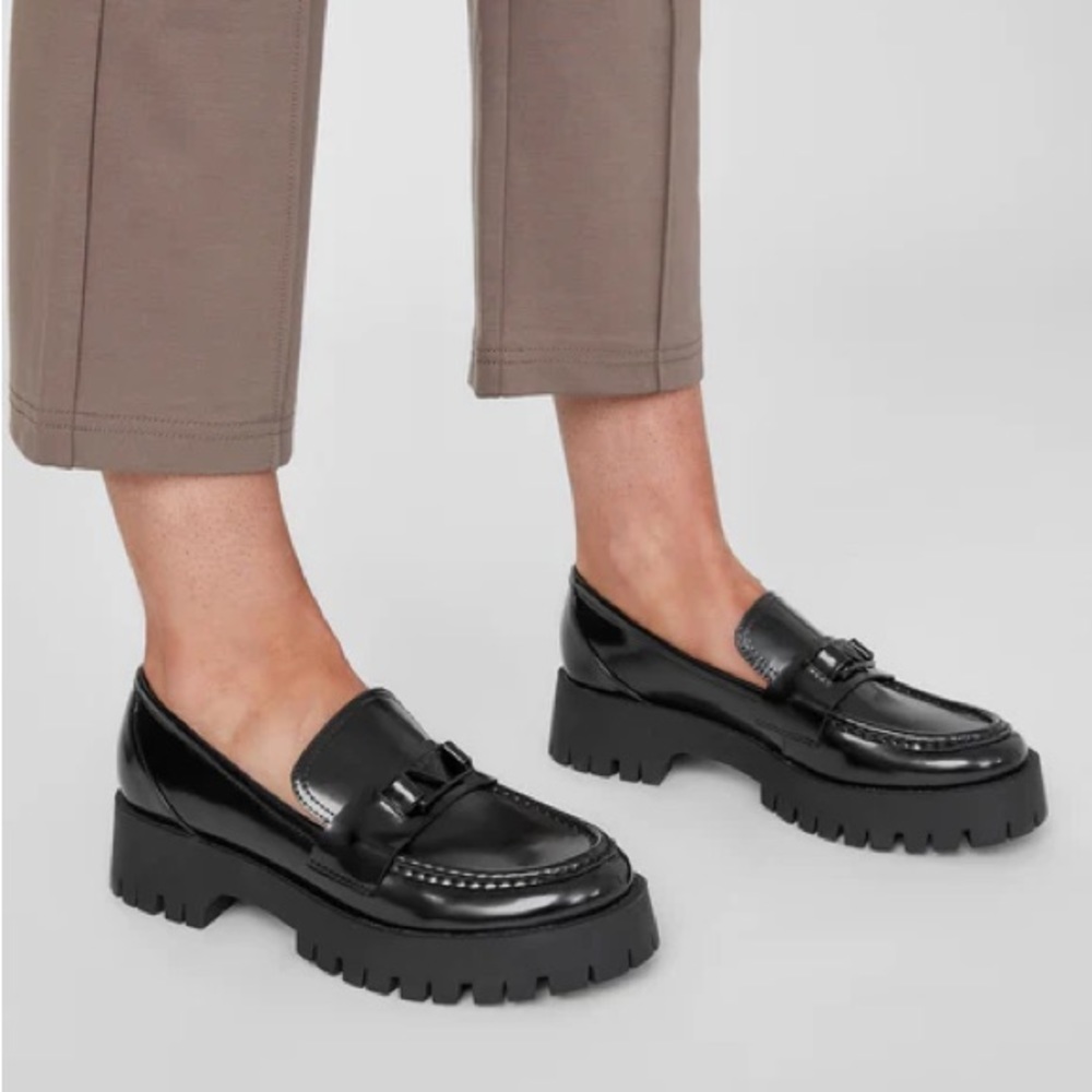 Size 10 Guess Black Chunky Platform Loafers